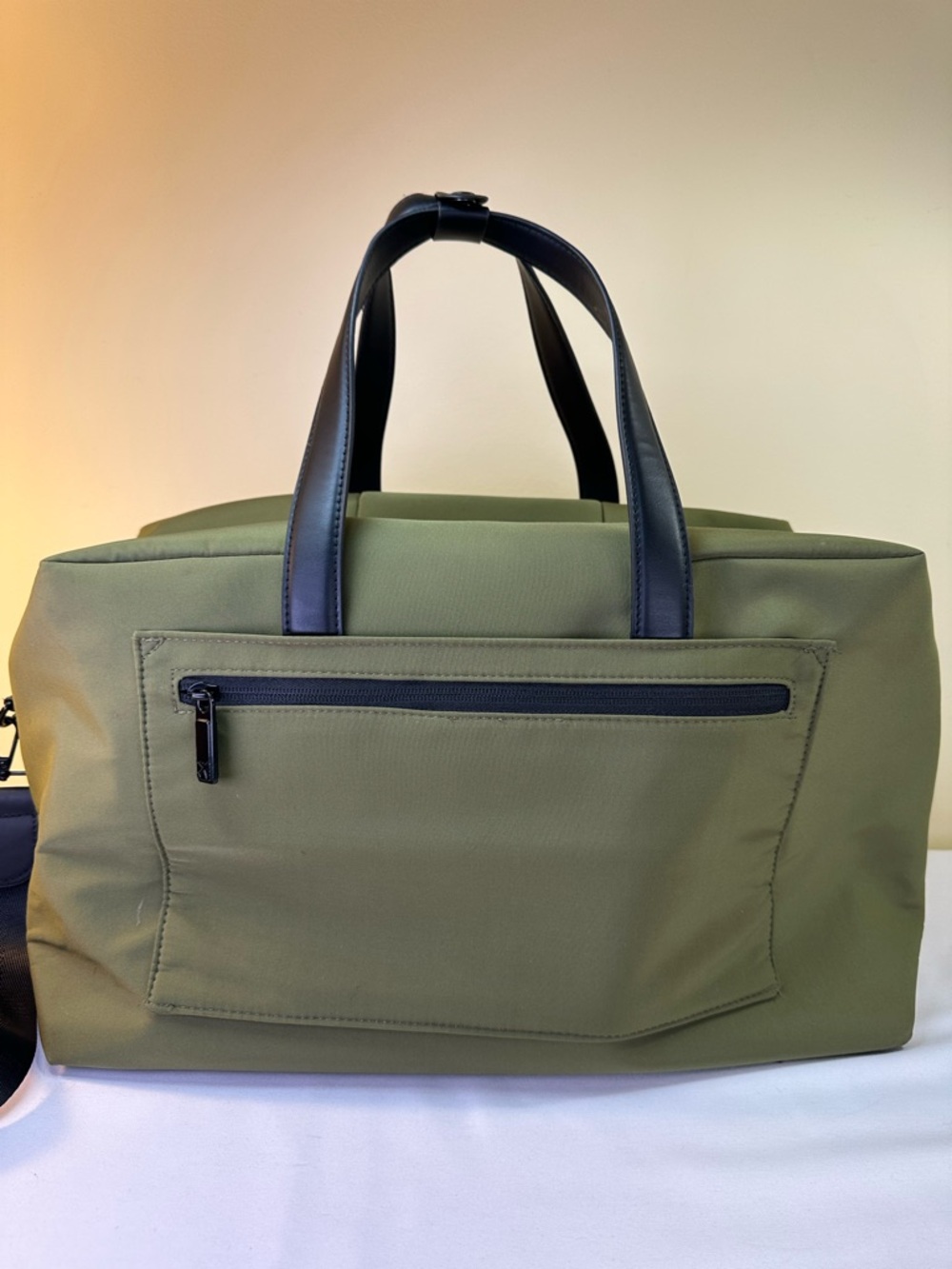 Boarding Pass Expedition High Density Sport Nylon Weekender Olive Laptop Ready - Picture 5 of 13